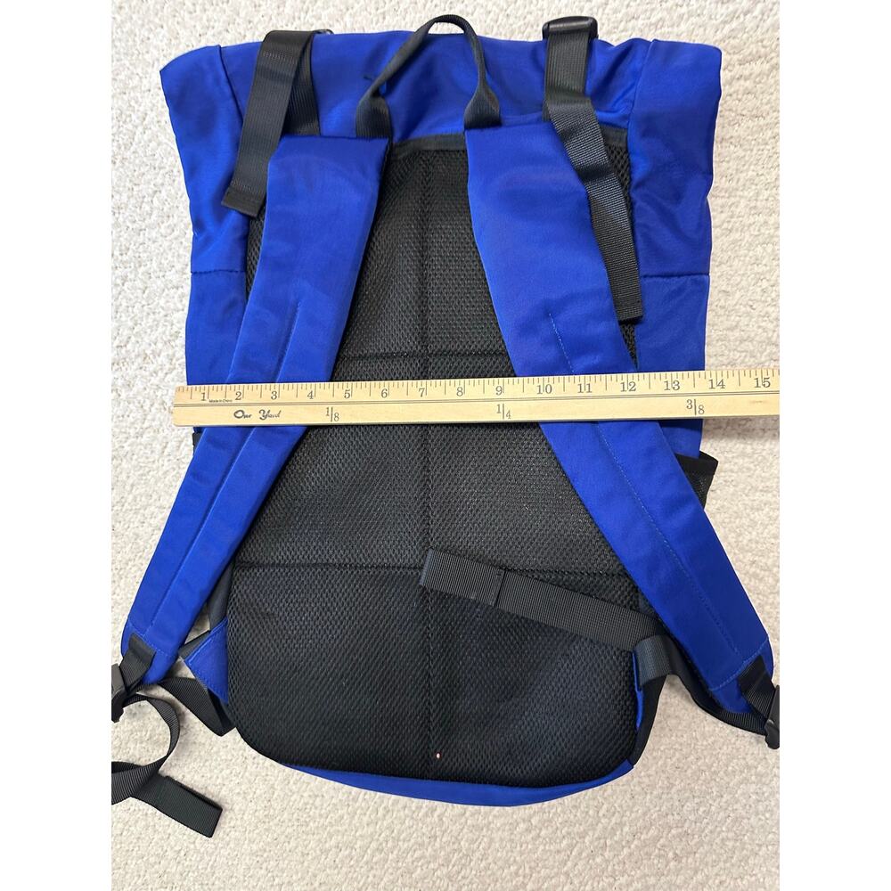 Fabletics The Only Backpack One Size - Picture 7 of 9